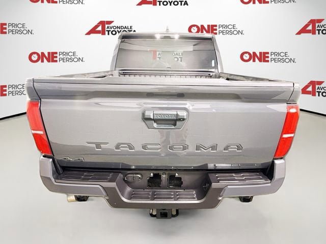 Certified 2025 Toyota Tacoma SR5 AWD/4WD image 6