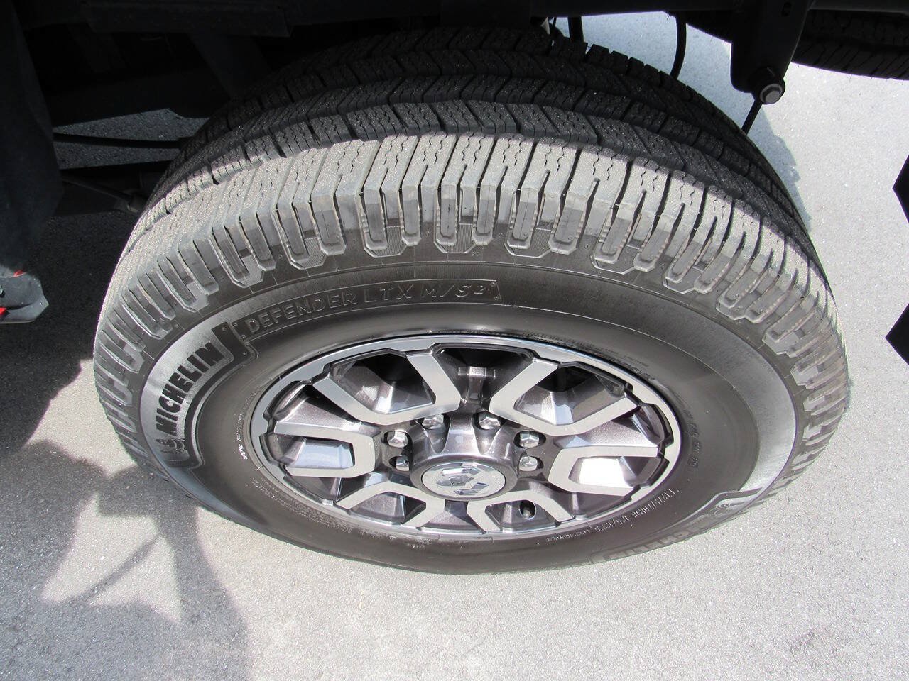 Used 2020 RAM 2500 Limited AWD/4WD image 17