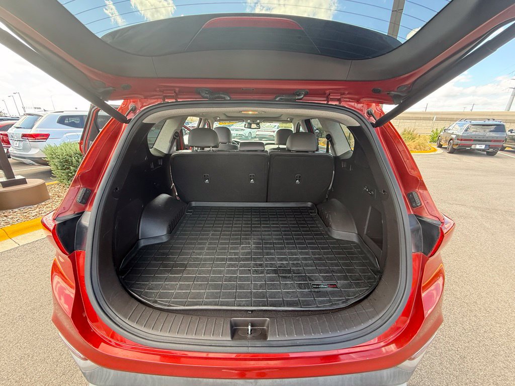 Used 2020 Hyundai Santa Fe SEL FWD image 12