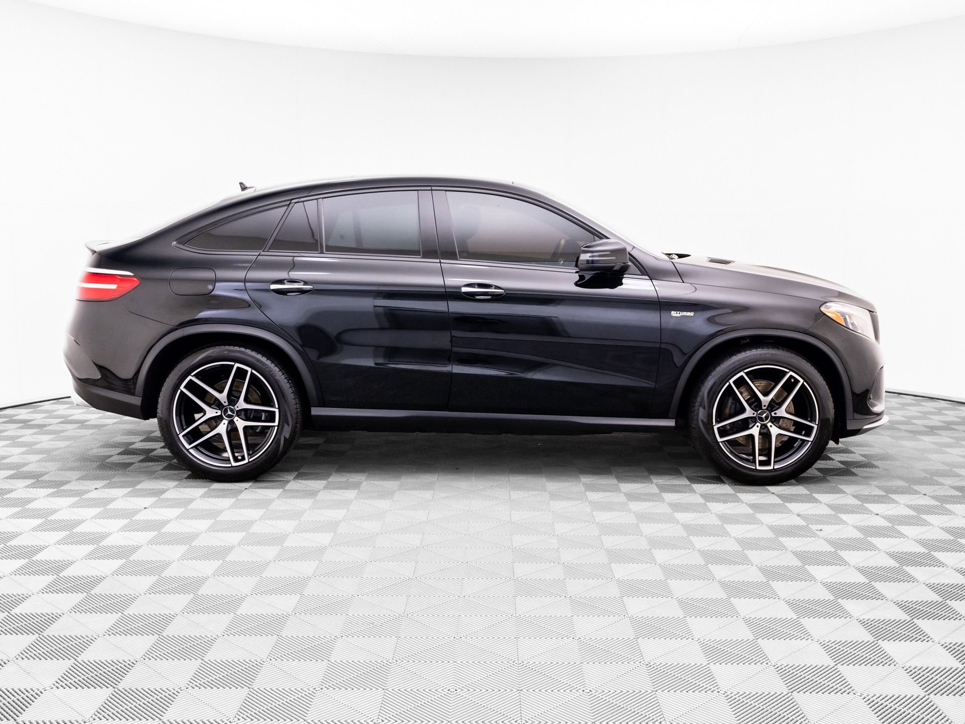 Used 2017 Mercedes-Benz GLE 43 AMG 4MATIC Coupe image 6