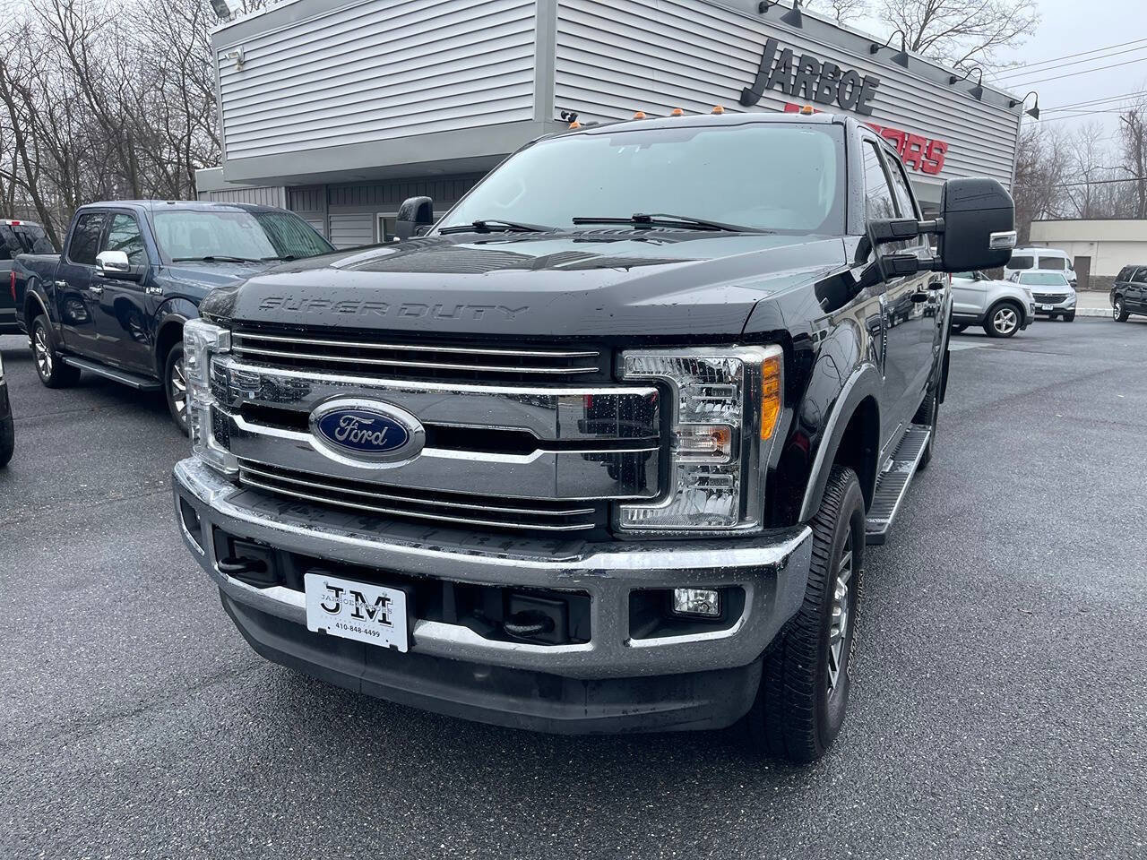 Used 2017 Ford F250 Lariat w/ Lariat Value Package image 3