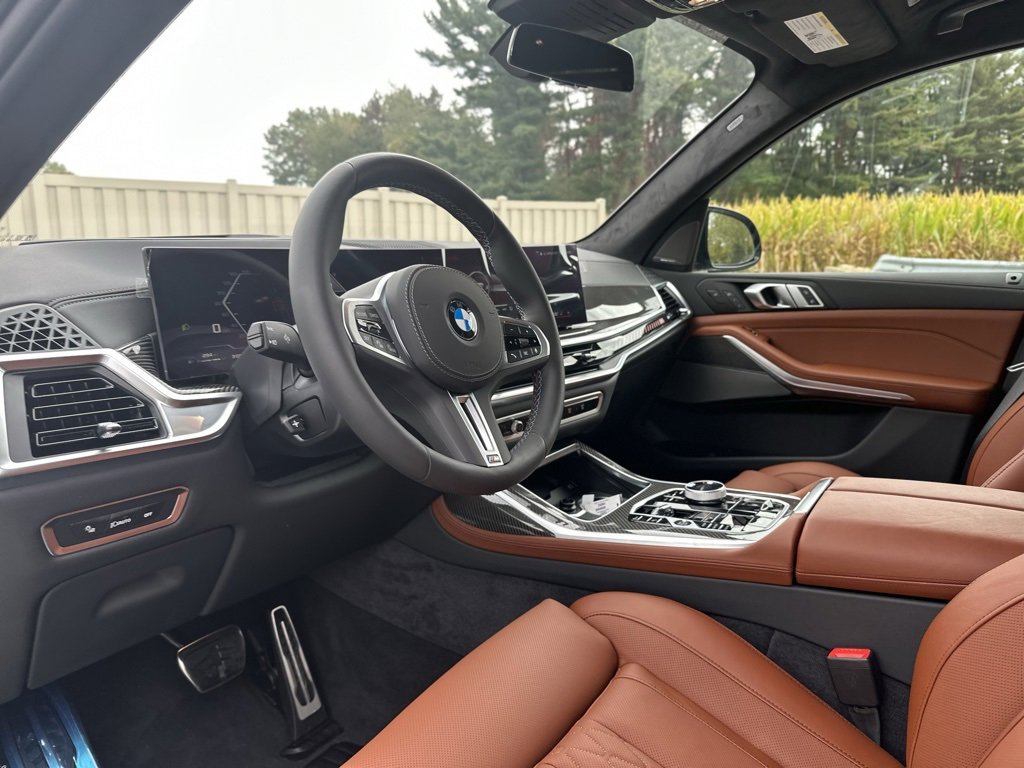 New 2026 BMW X7 M60i image 18