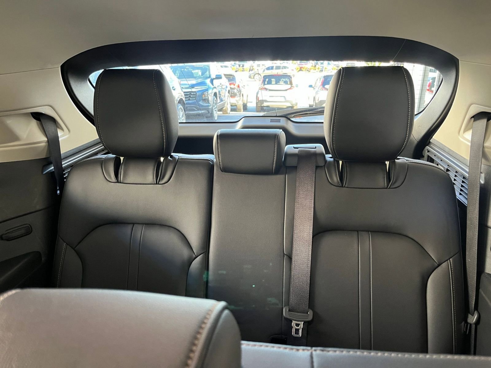 Used 2025 MAZDA CX-90 3.3 Turbo w/ Preferred Package AWD/4WD image 31