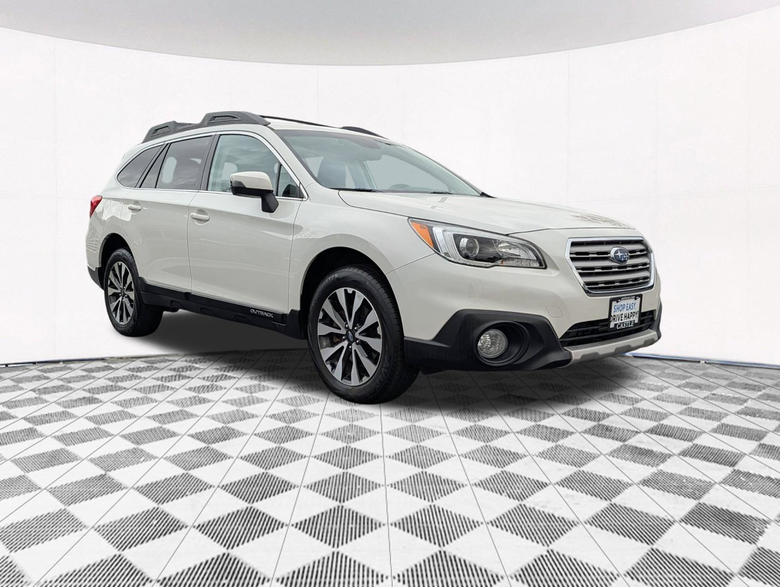 Used 2015 Subaru Outback 3.6R Limited AWD/4WD image 18