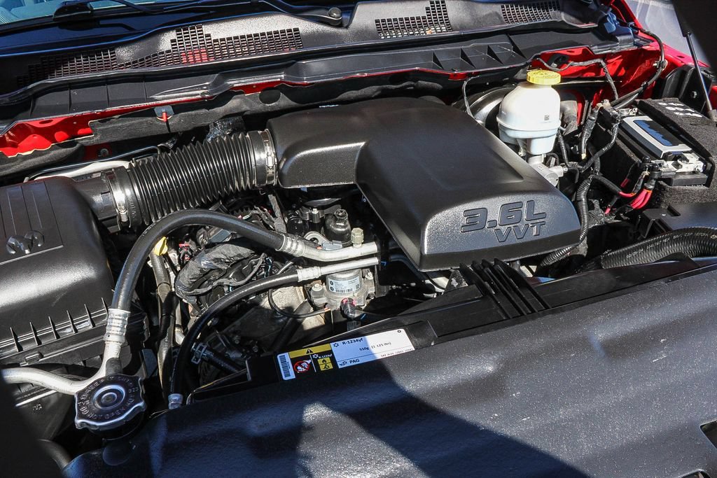 Used 2024 RAM 1500 Classic SLT RWD image 27