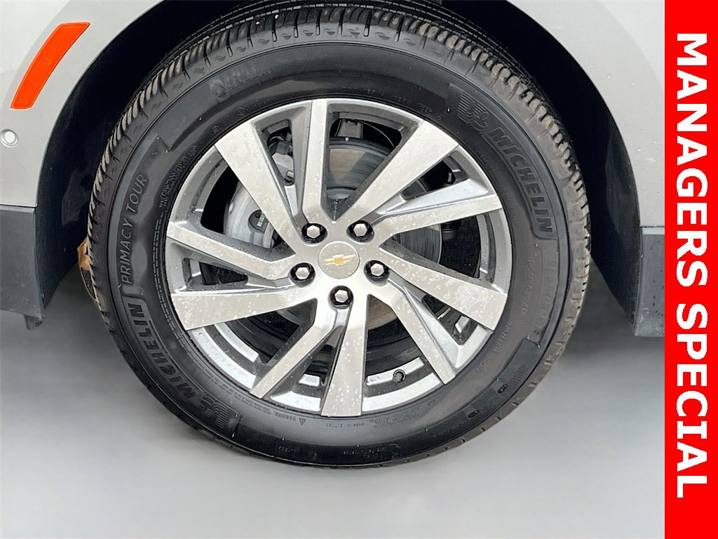 Used 2024 Chevrolet Equinox Premier image 33