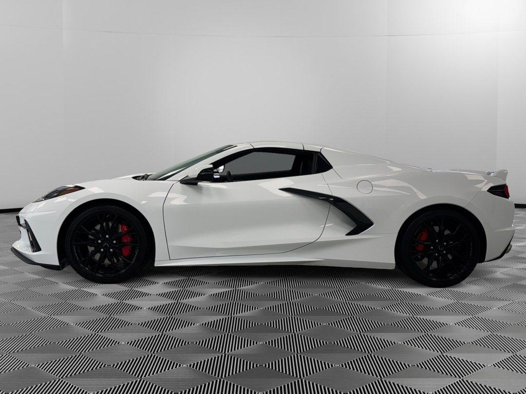 Used 2023 Chevrolet Corvette Stingray Preferred Conv w/ Z51 Performance Package RWD image 5