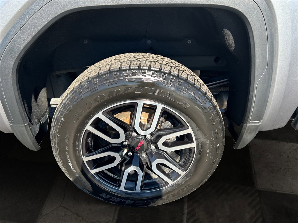 Used 2019 GMC Sierra 1500 AT4 w/ AT4 Premium Package image 11