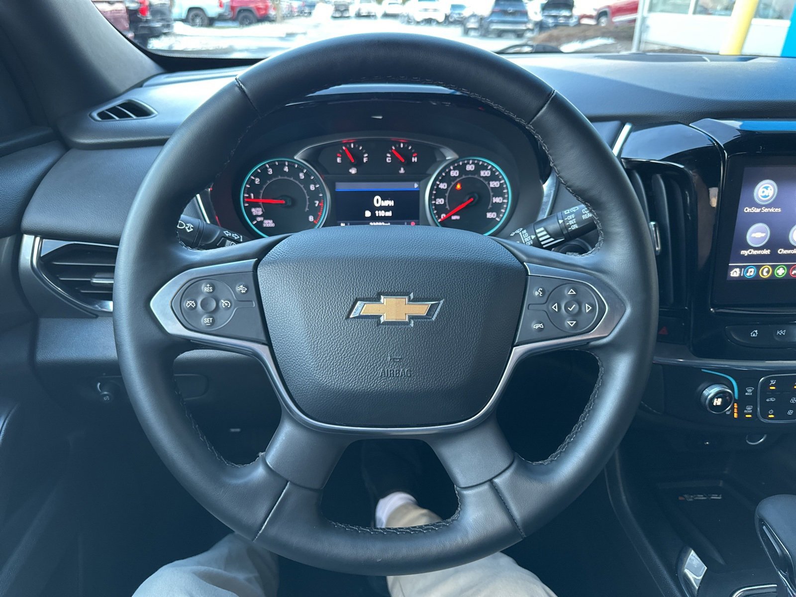 Used 2023 Chevrolet Traverse LT image 31