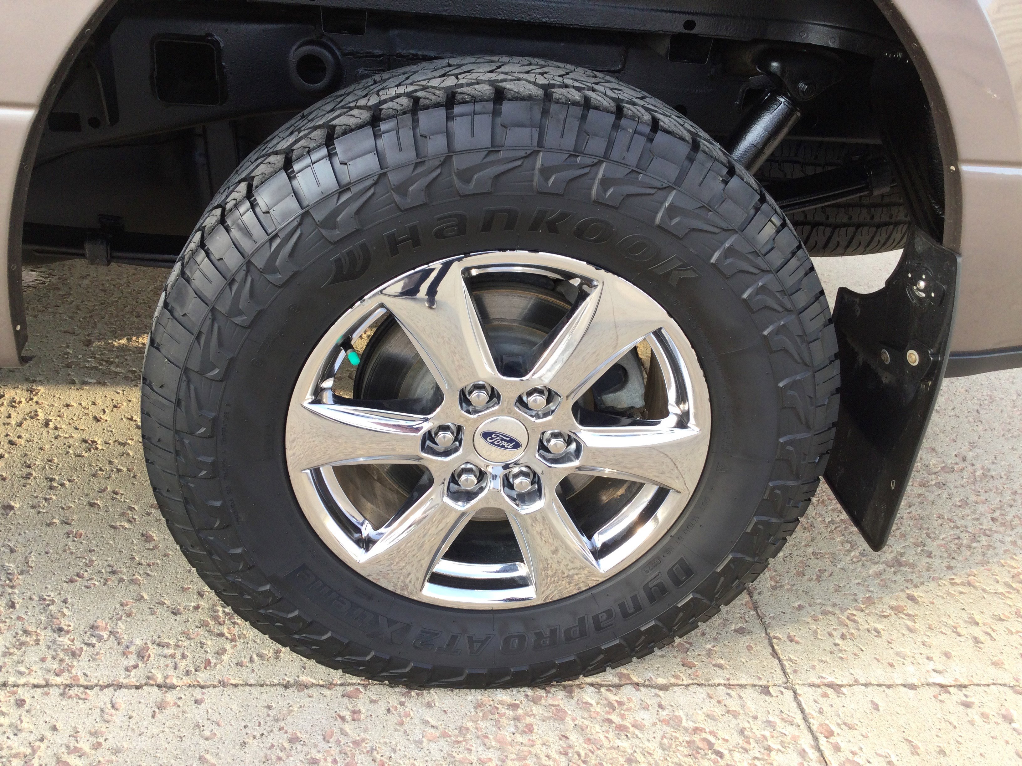 Used 2018 Ford F150 XLT w/ Equipment Group 302A Luxury AWD/4WD image 5