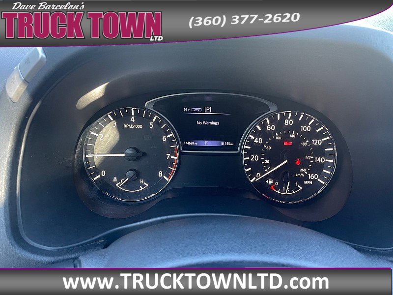 Used 2020 Nissan Pathfinder S AWD/4WD image 23