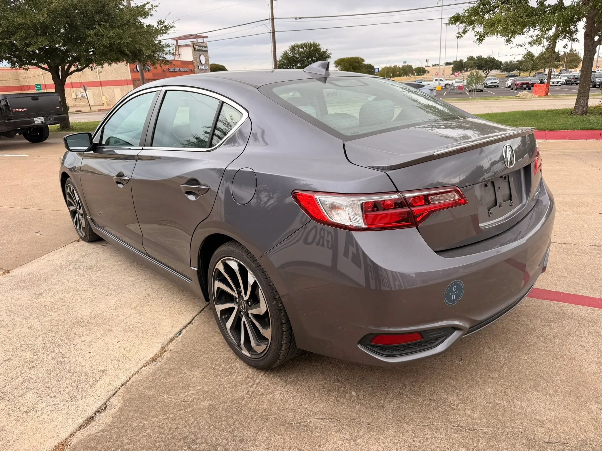 Used 2018 Acura ILX w/ Special Edition Package FWD image 3