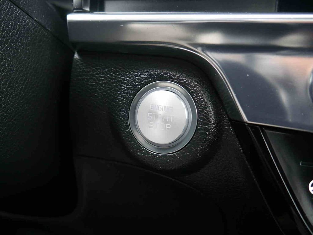 Used 2025 Kia Telluride SX X-Line image 38