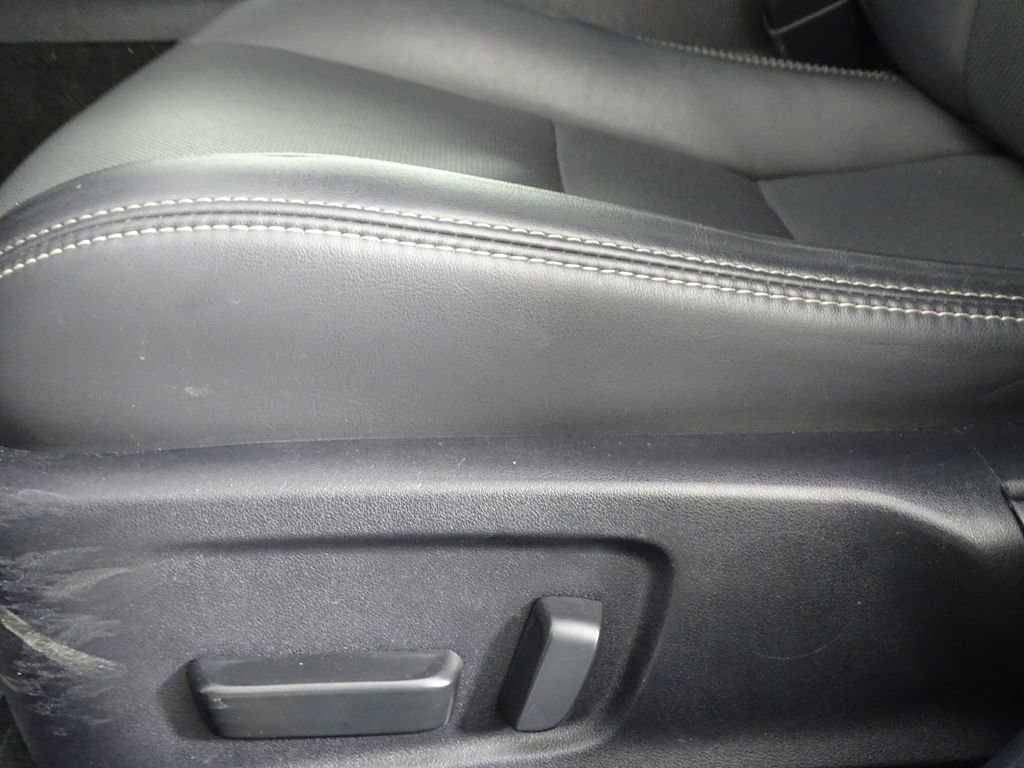 Used 2023 Lexus IS 350 F Sport image 18