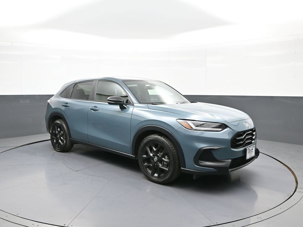 Certified 2025 Honda HR-V Sport image 4