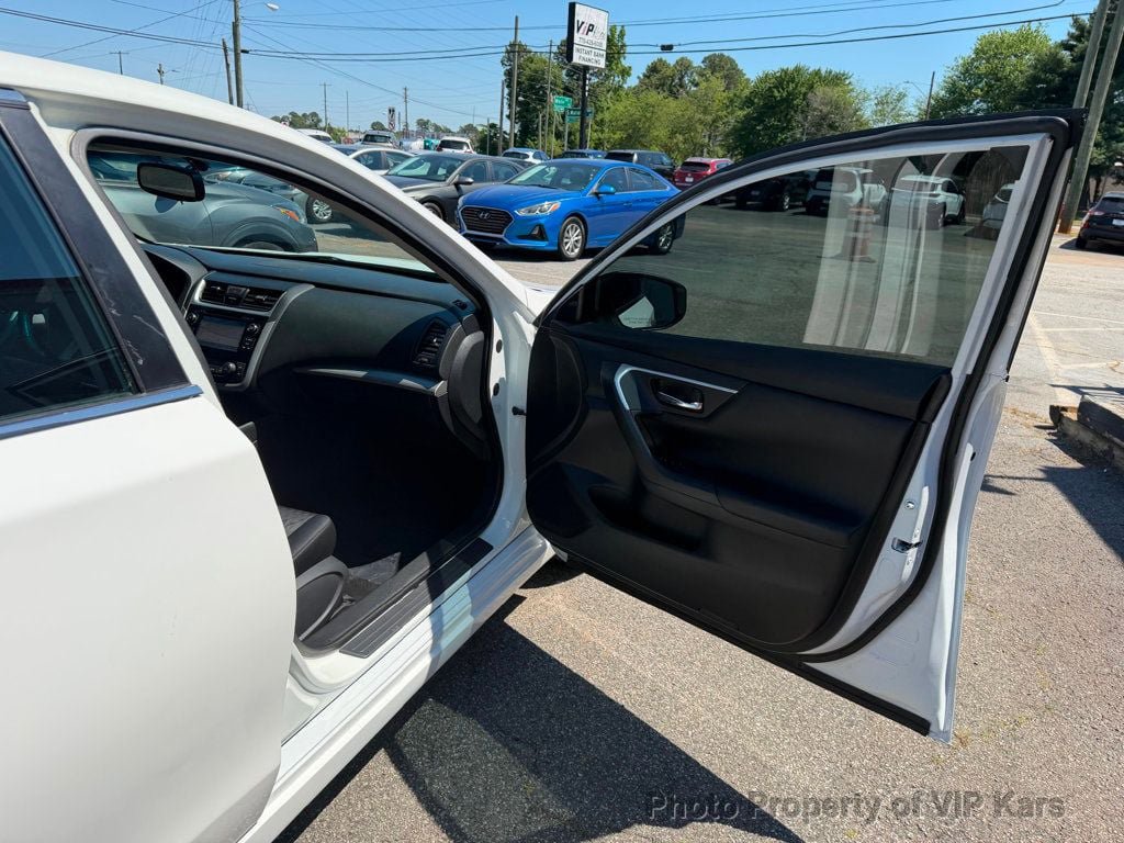 Used 2018 Nissan Altima 2.5 SV w/ 2.5 SV Technology Package FWD image 12