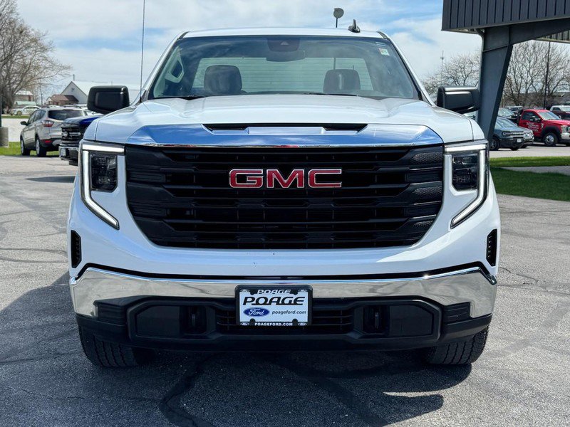 Used 2025 GMC Sierra 1500 Pro w/ Pro Value Package image 9