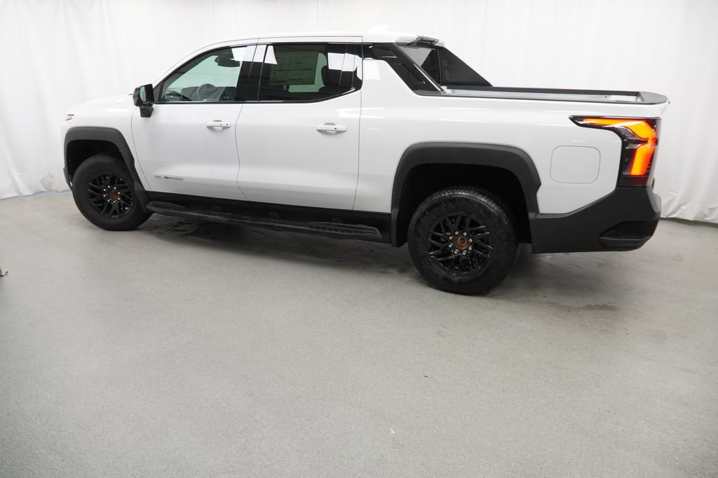 New 2026 Chevrolet Silverado EV LT AWD/4WD image 36