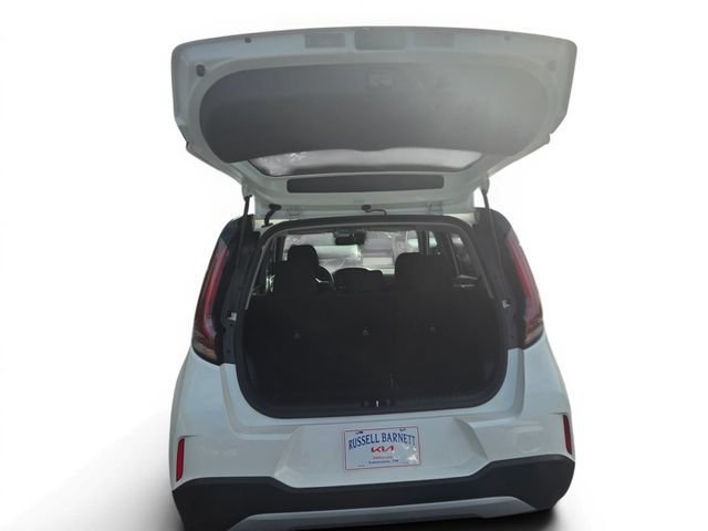 Used 2025 Kia Soul LX FWD image 10