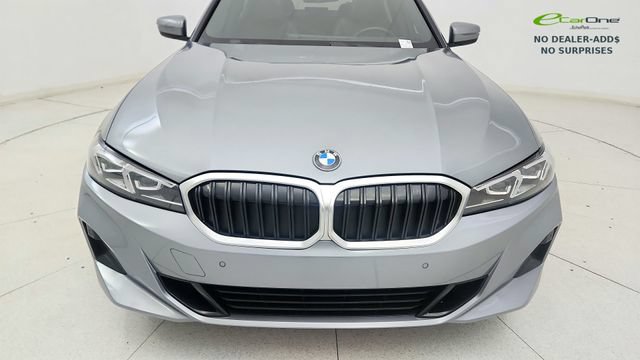 Used 2023 BMW 330i Sedan w/ Driving Assistance Package RWD image 25