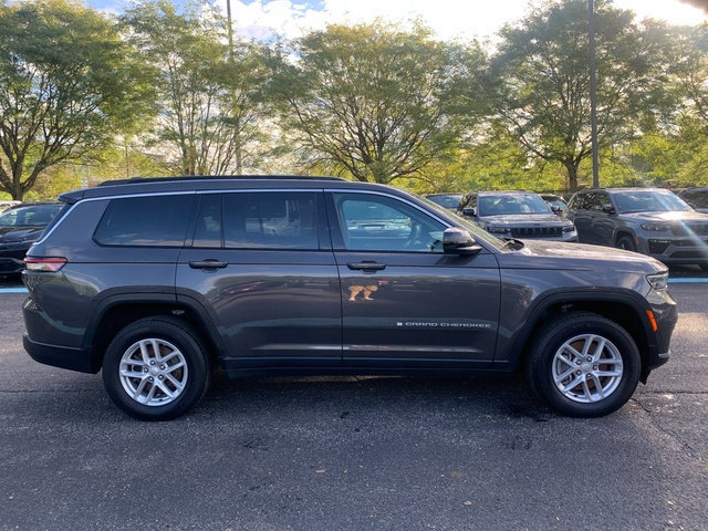 Used 2024 Jeep Grand Cherokee L Laredo AWD/4WD image 7
