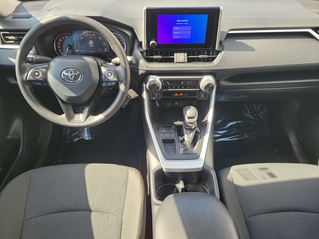 Certified 2025 Toyota RAV4 LE FWD image 27