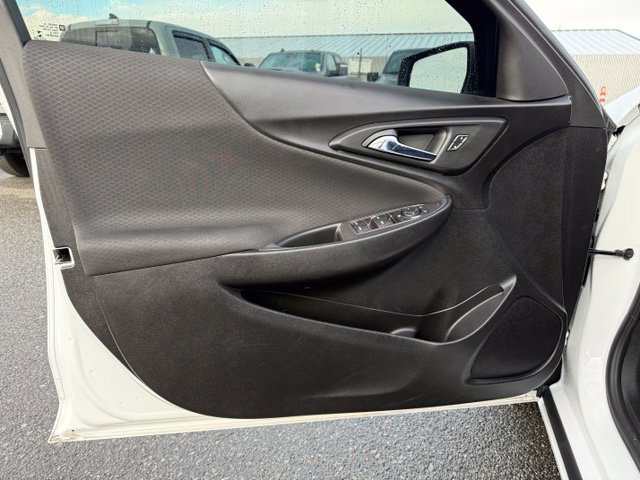 Used 2021 Chevrolet Malibu LT FWD image 20
