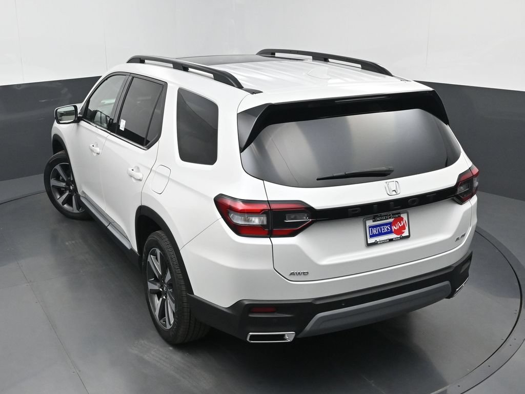 Used 2024 Honda Pilot Elite image 37