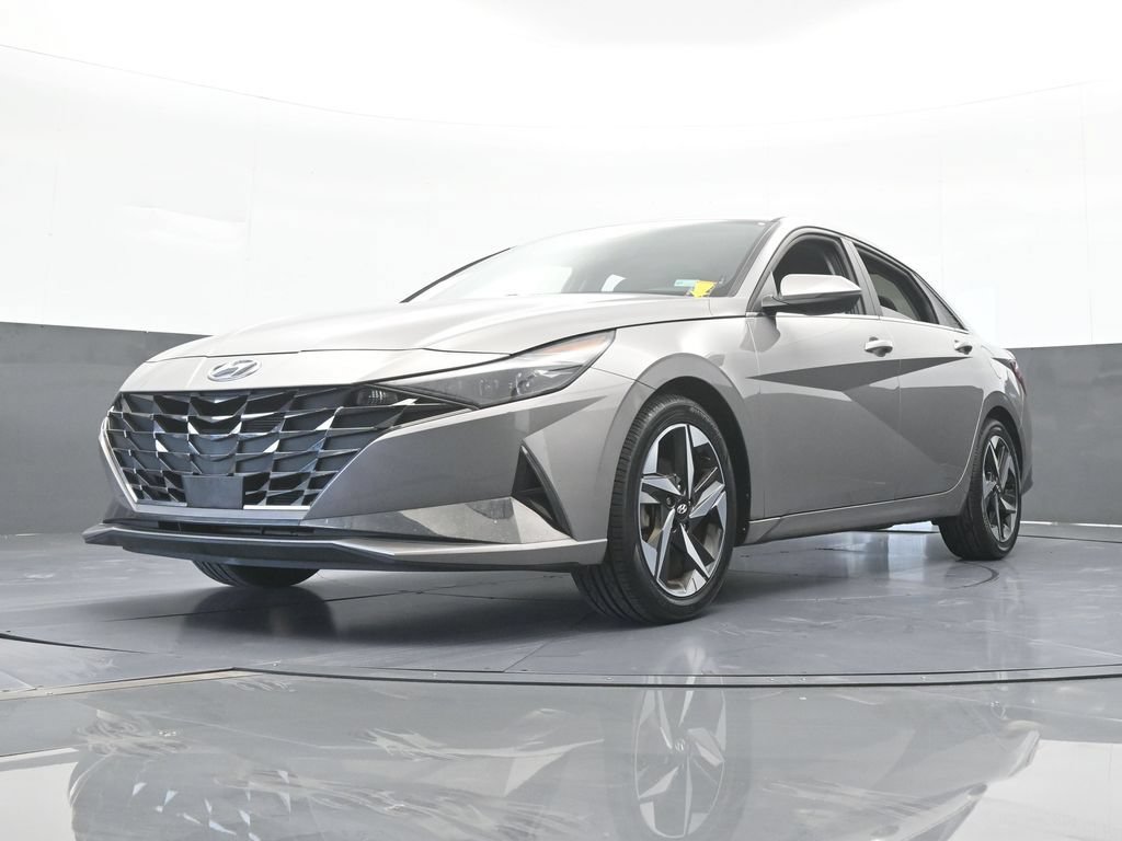 Used 2022 Hyundai Elantra Limited FWD image 55