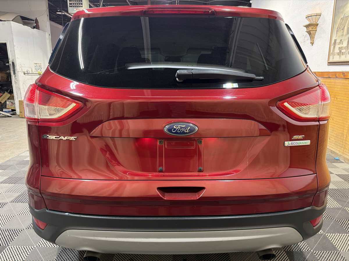 Used 2013 Ford Escape SE image 4