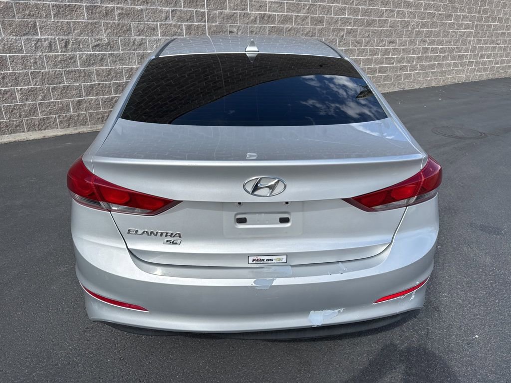 Used 2017 Hyundai Elantra SE image 5