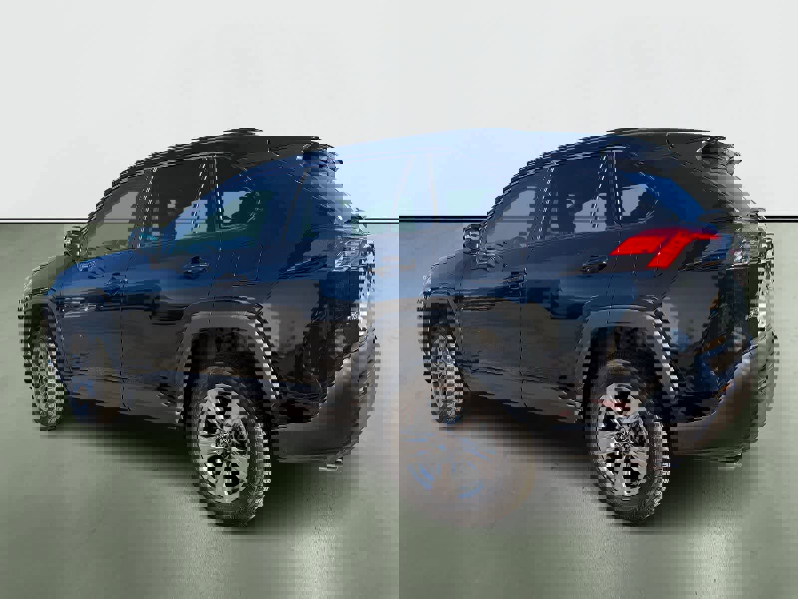 Certified 2025 Toyota RAV4 XLE image 3