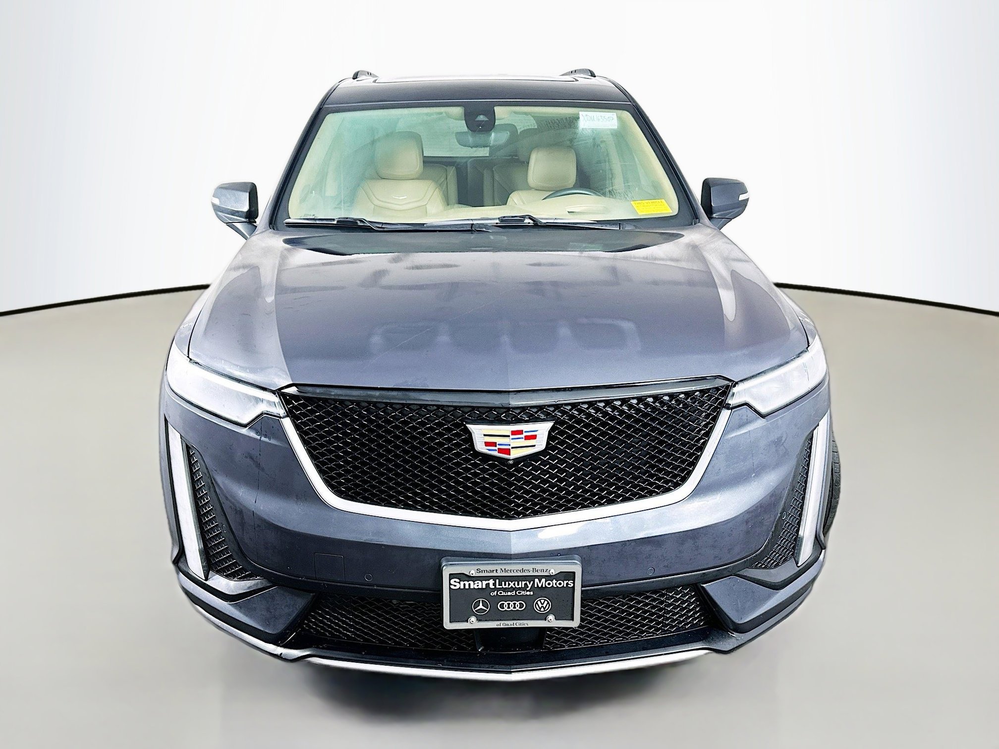 Used 2023 Cadillac XT6 Sport w/ Platinum Package image 2