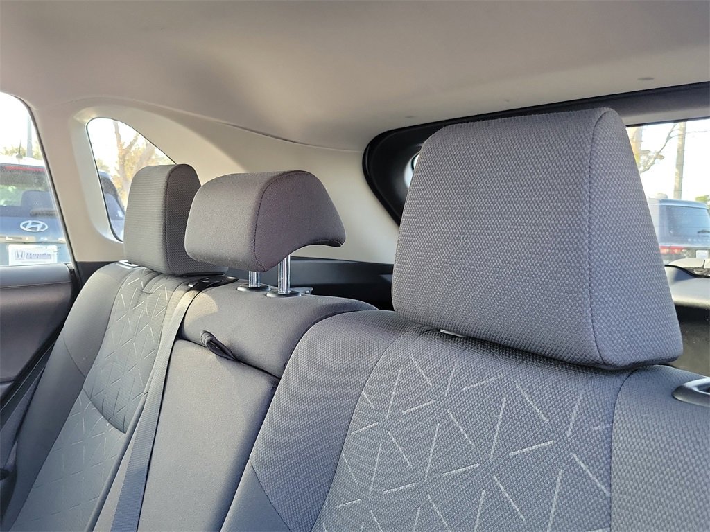 Used 2019 Toyota RAV4 XLE image 16