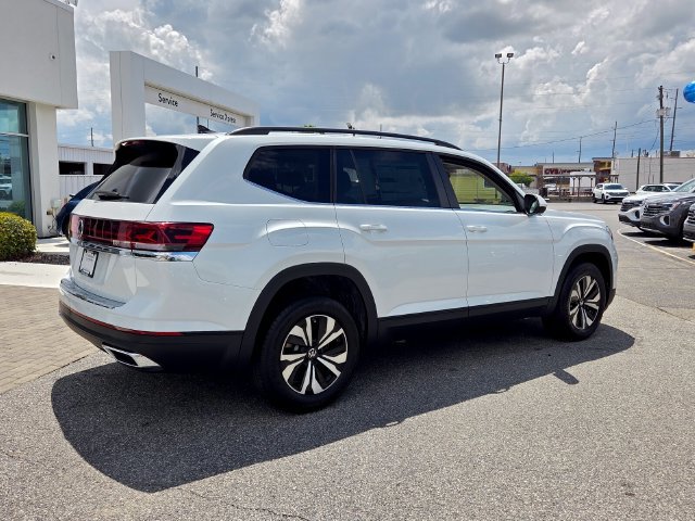New 2026 Volkswagen Atlas SE FWD image 14
