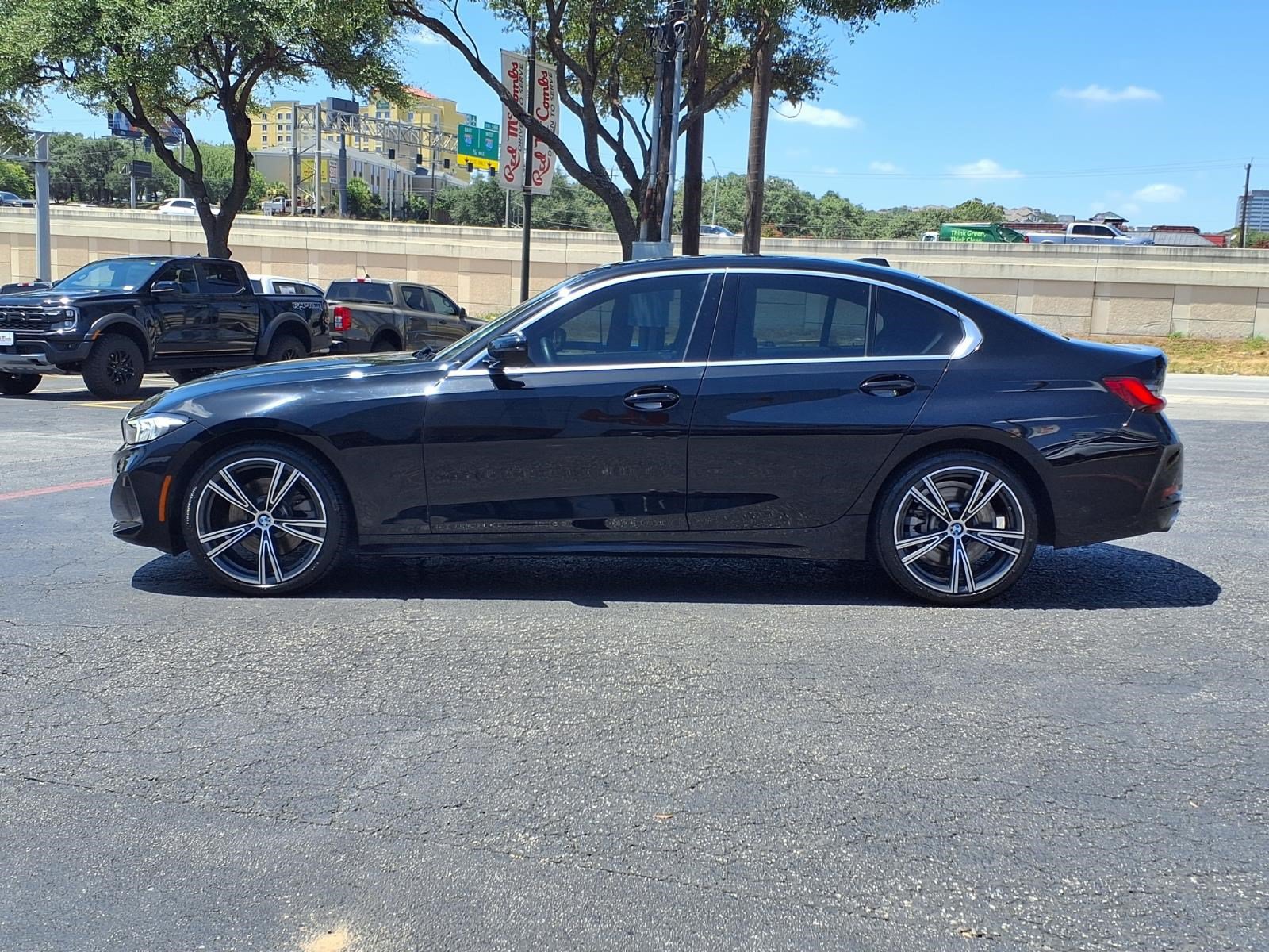 Used 2024 BMW 330i Sedan w/ Convenience Package RWD image 9