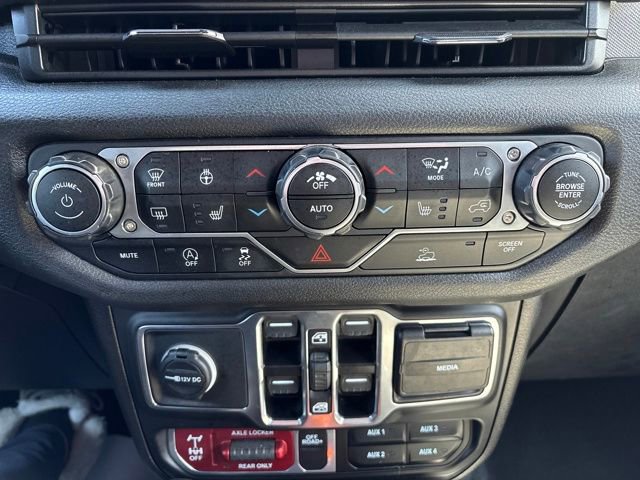 Used 2024 Jeep Wrangler Unlimited Sport AWD/4WD image 17