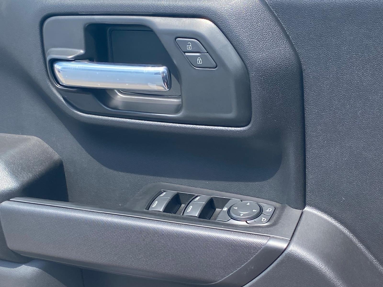 New 2026 Chevrolet Silverado 1500 Custom w/ Turbomax Blackout Package AWD/4WD image 21