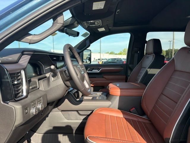 New 2026 GMC Sierra 2500 Denali Ultimate AWD/4WD image 13