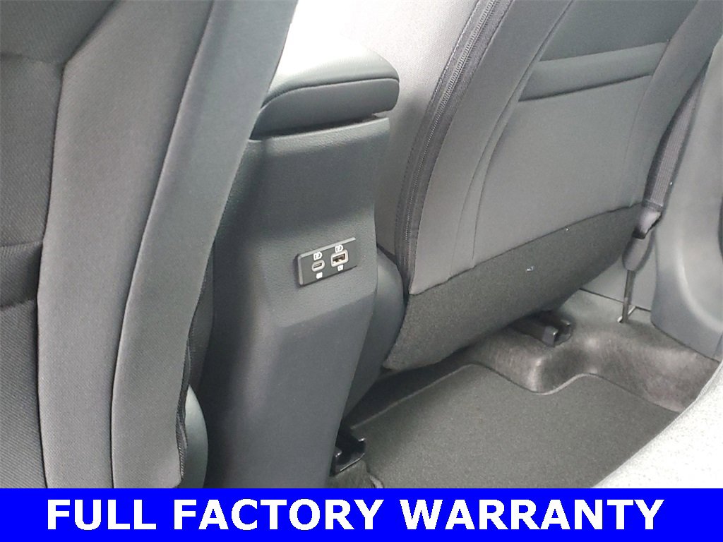 Used 2025 Nissan Kicks SV w/ SV Premium Package image 12