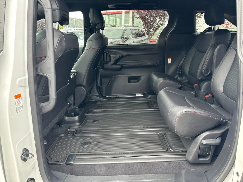 Certified 2026 Toyota Sienna XSE AWD/4WD image 13