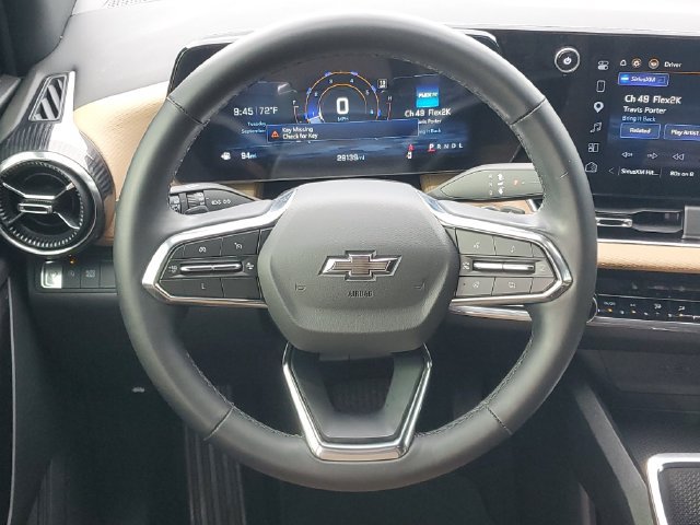 Used 2025 Chevrolet Equinox ACTIV w/ Safety and Technology Package FWD image 13