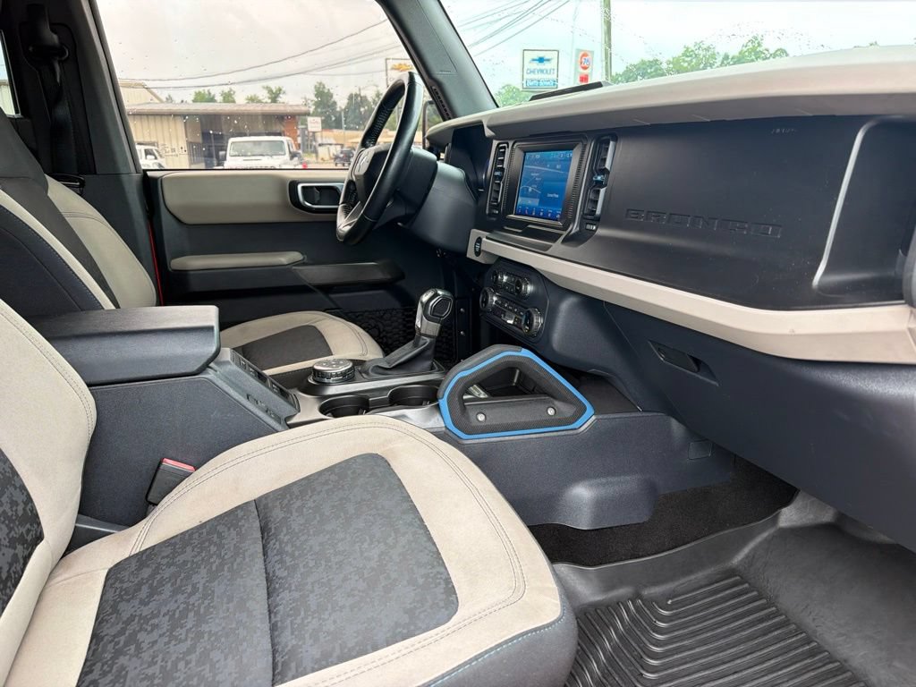 Used 2022 Ford Bronco Wildtrak AWD/4WD image 15