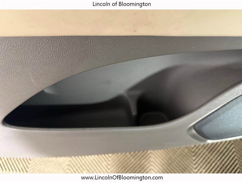 Certified 2023 Lincoln Nautilus Reserve w/ Equipment Group 201A image 32