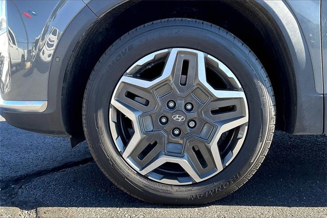 Used 2023 Hyundai Santa Fe Limited image 8