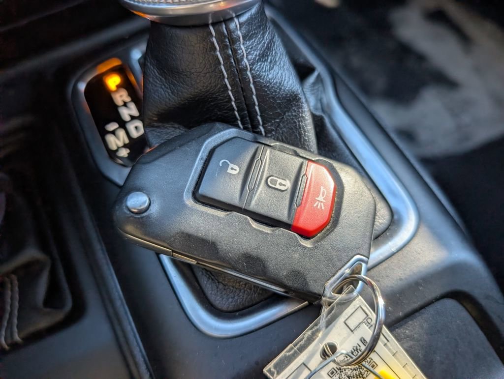 Used 2023 Jeep Wrangler Sahara image 20