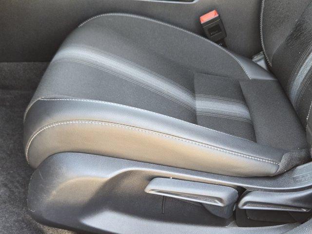 Used 2025 Honda Civic Sport image 26