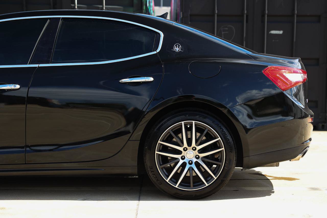 Used 2014 Maserati Ghibli S Q4 AWD/4WD image 26