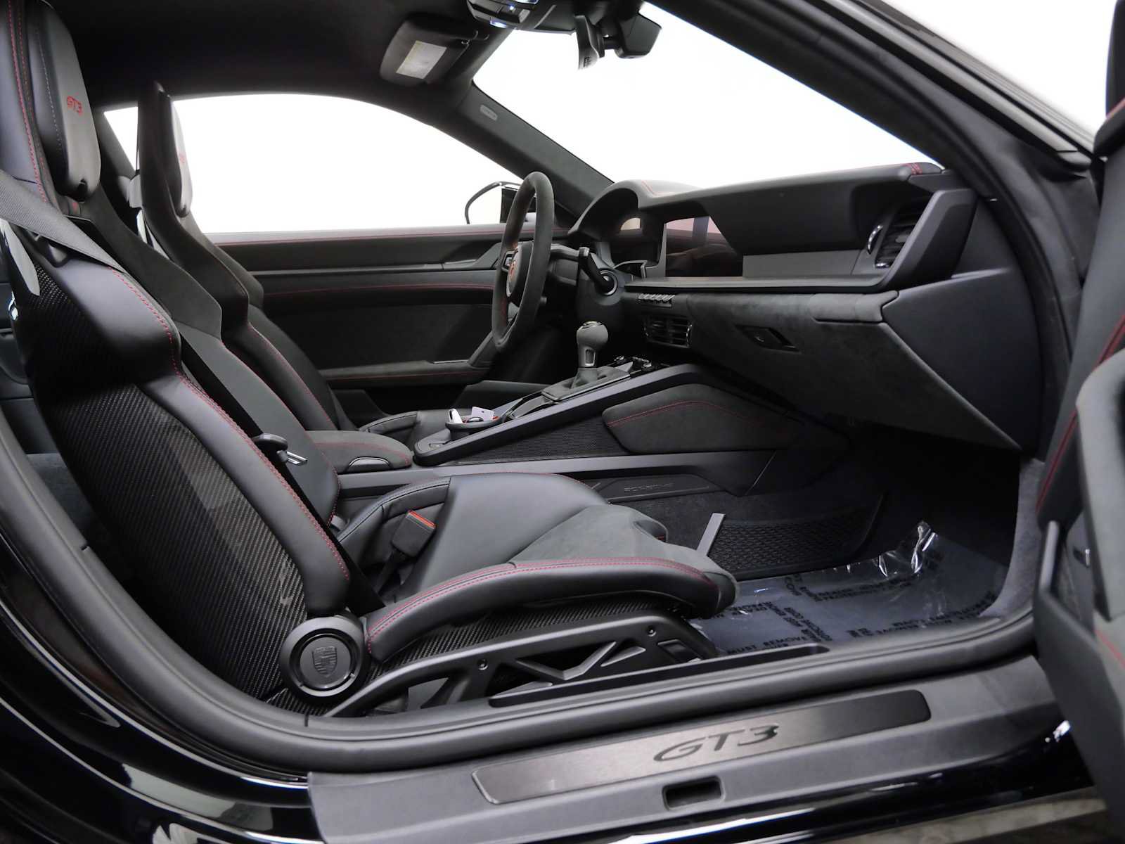 Used 2026 Porsche 911 GT3 RWD image 13