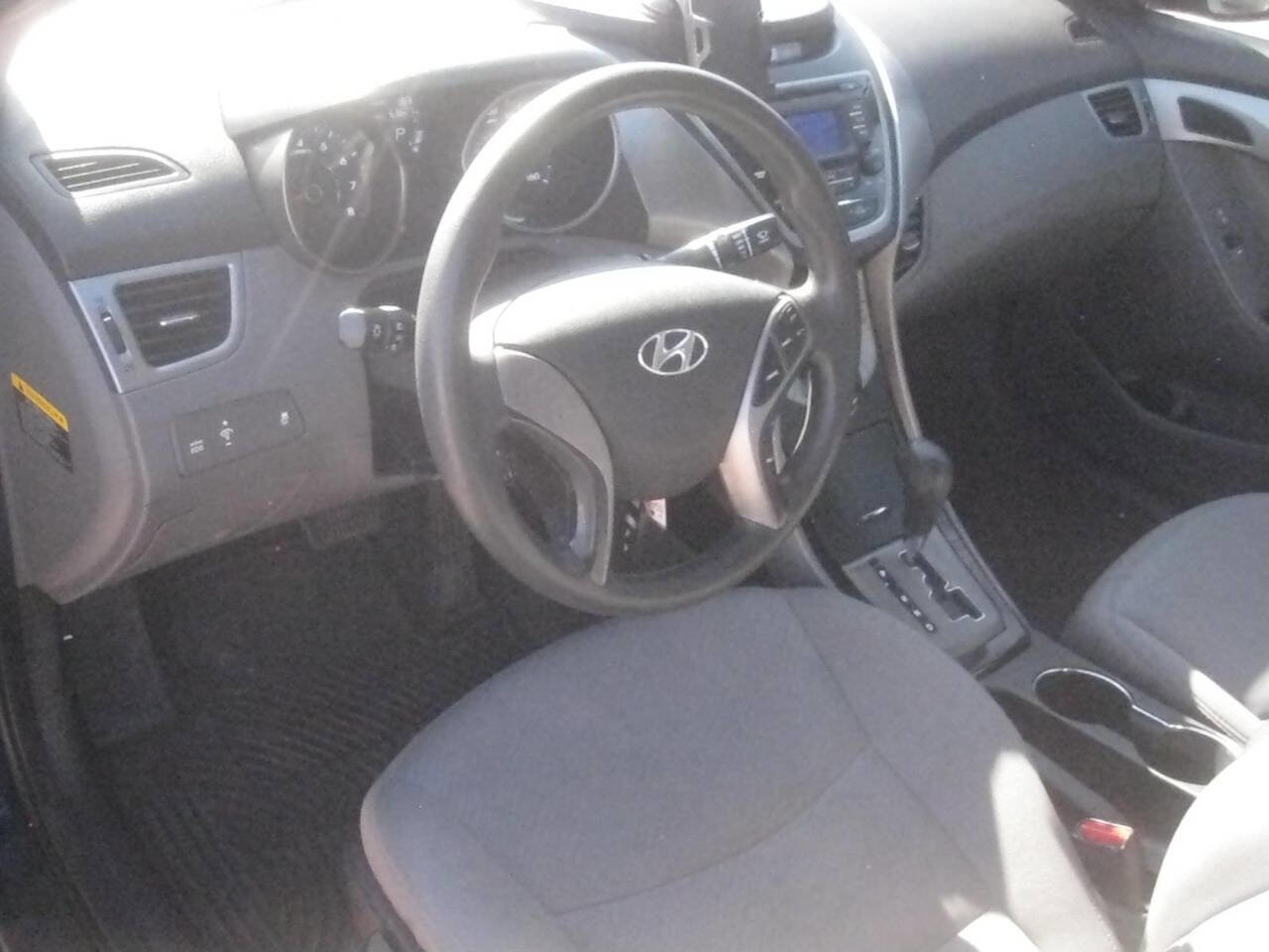 Used 2013 Hyundai Elantra GLS image 13